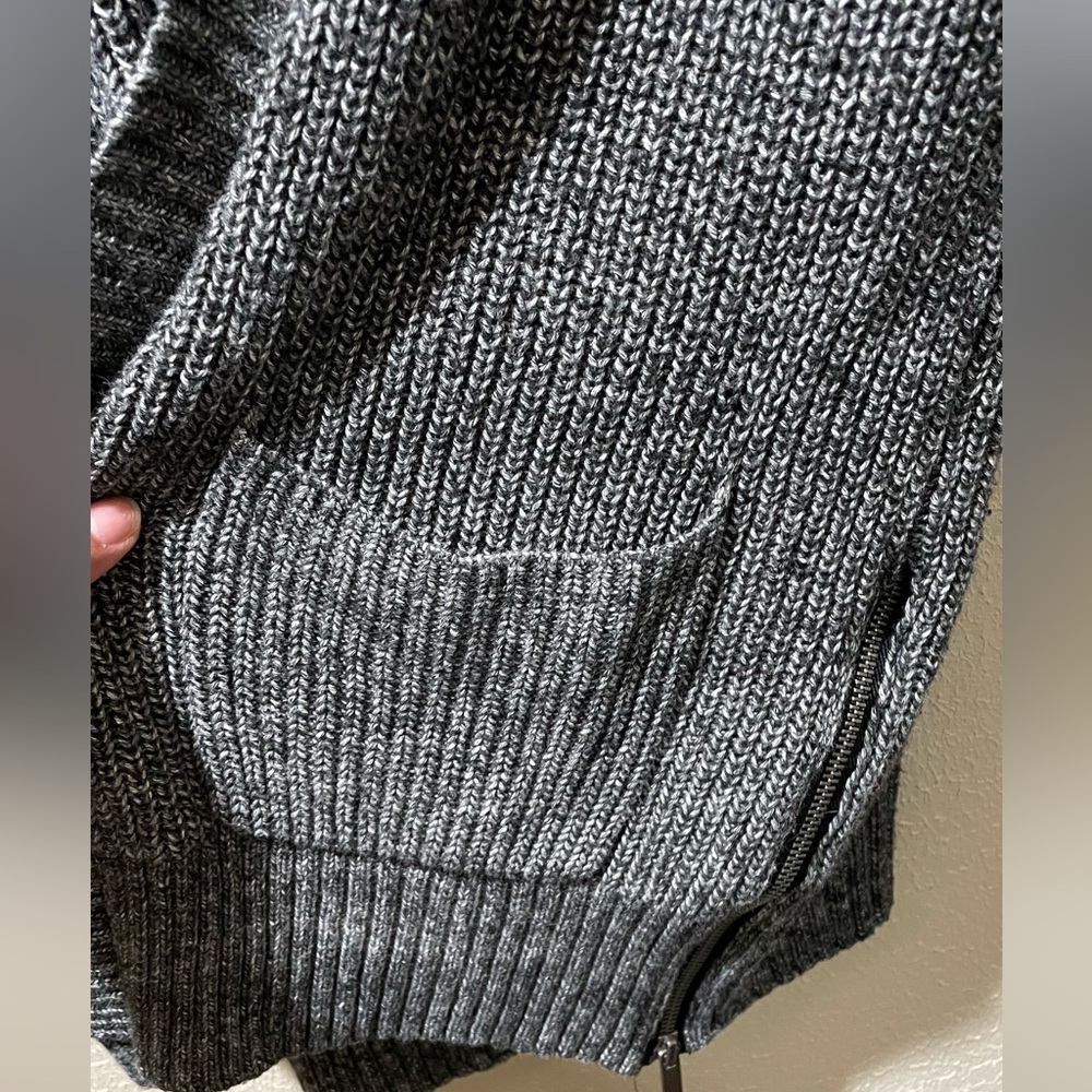 Womens cardigans - Picture 2 of 4